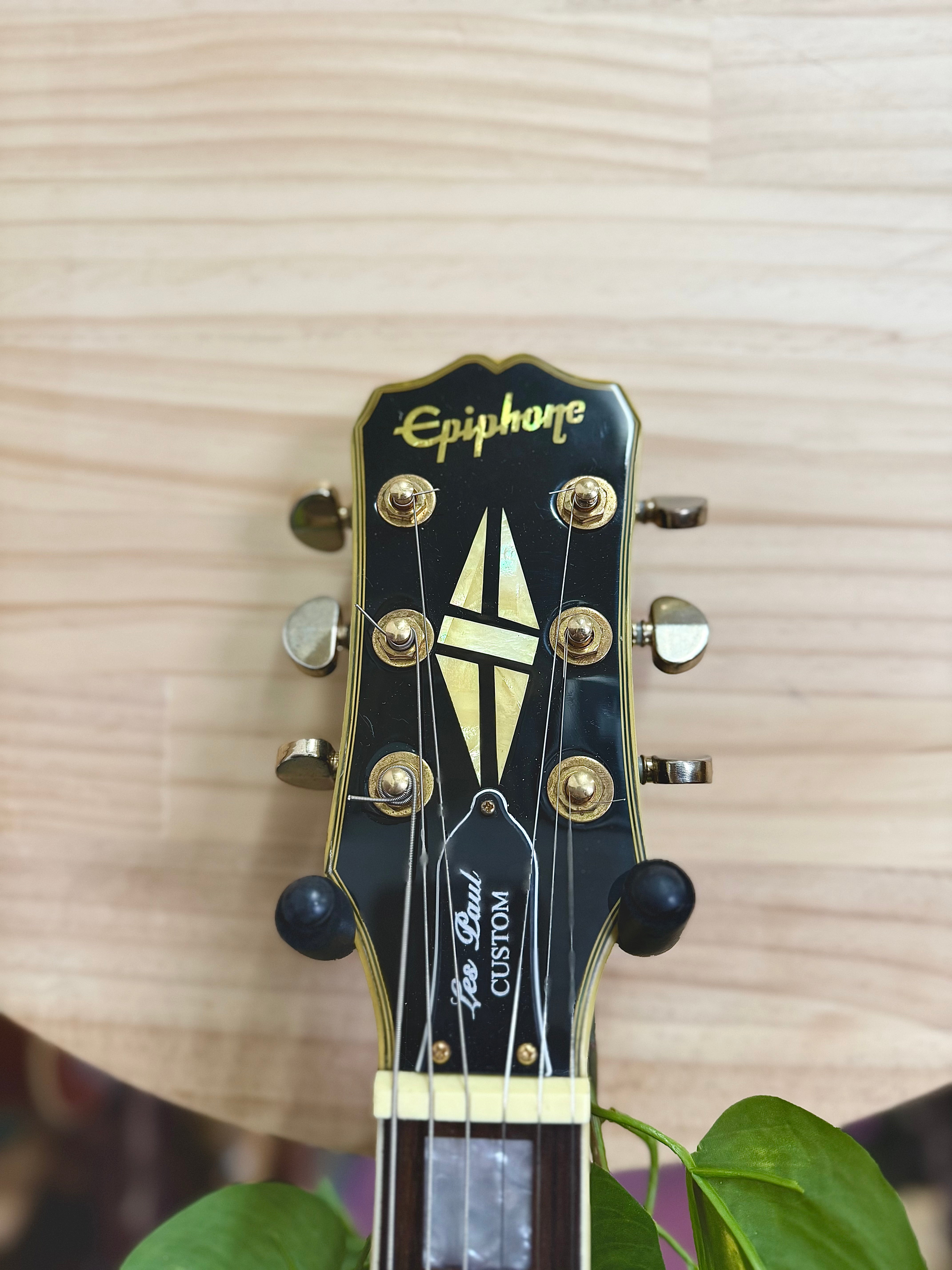 Epiphone | Les Paul Custom | Black | 2008 | Pre-Loved Epiphone | Les Paul Custom | Black | 2008 | Pre-Loved